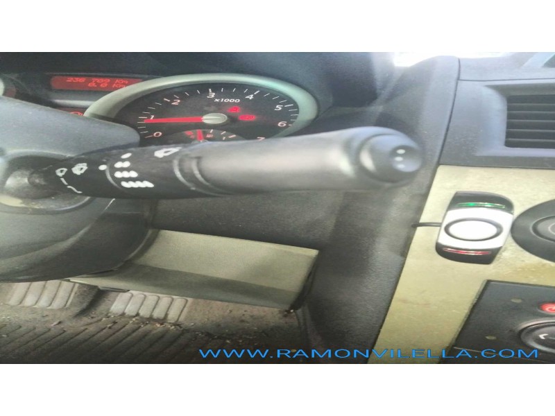 renault megane ii classic berlina confort authentique | 06.05 - ... del año 2005