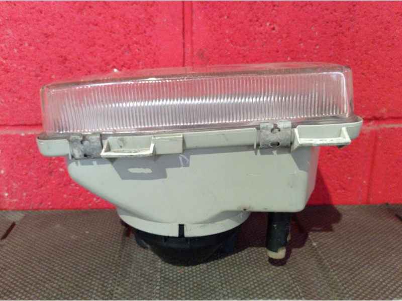 Recambio de faro derecho para seat ibiza 1.5 | 0.85 - ... 1.5 | 0.85 - ... referencia OEM IAM   