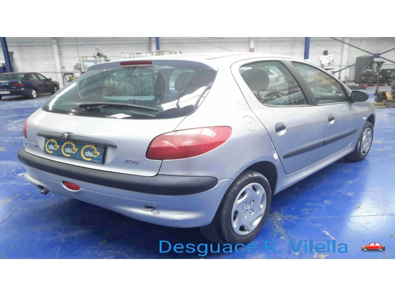 peugeot 206 berlina xr | 06.98 - 12.02 del año 2001