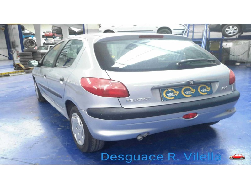 peugeot 206 berlina xr | 06.98 - 12.02 del año 2001
