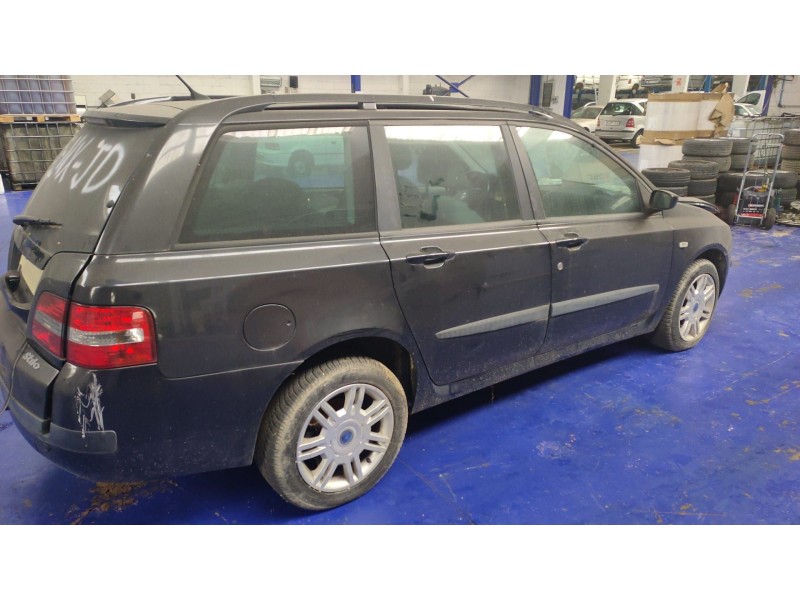 fiat stilo multi wagon (192)  | 0.03 - ... del año 2003 fiat stilo multi wagon (192)  | 0.03 - ... del año 2003