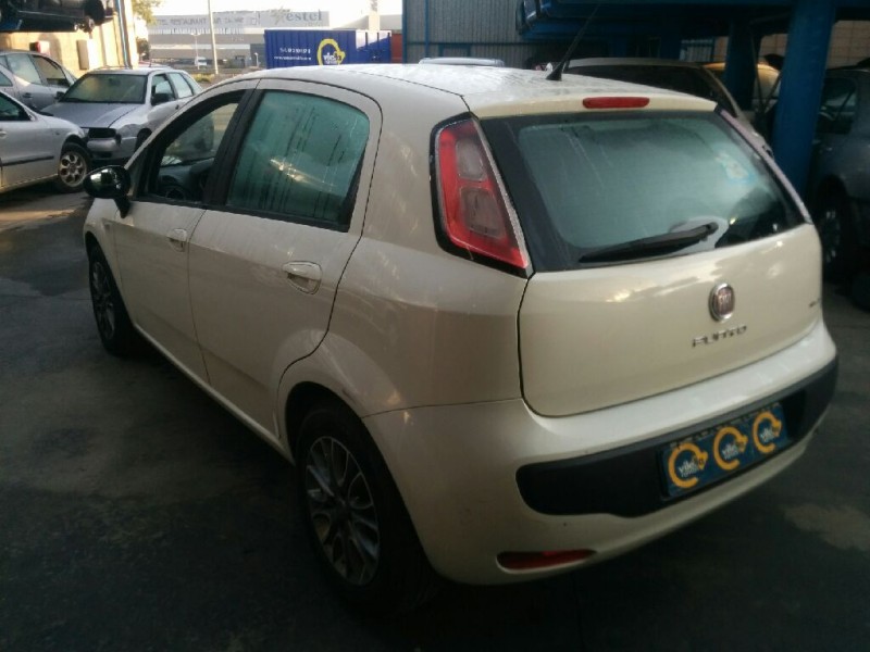 fiat punto (evo) (199) dynamic | 09.09 - 12.11 del año 2010 fiat punto (evo) (199) dynamic | 09.09 - 12.11 del año 2010
