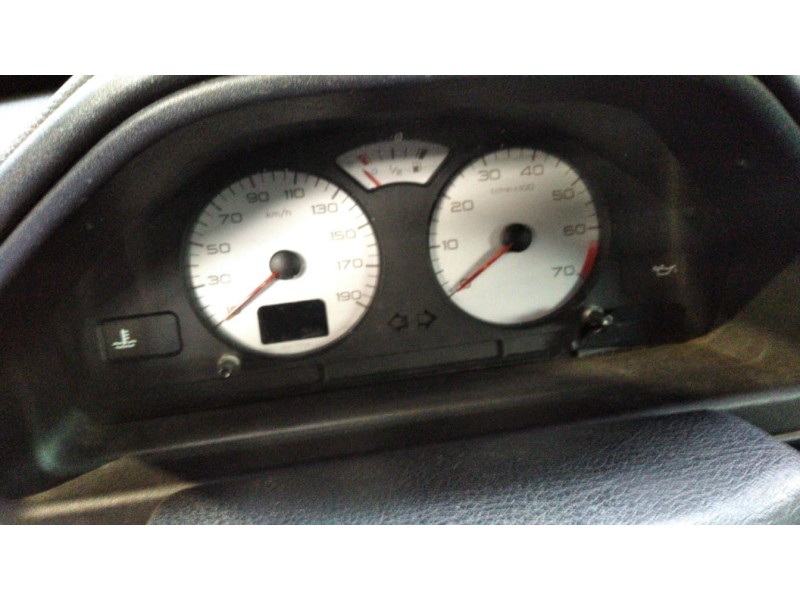 peugeot 106 (s2) sport | 02.96 - 12.04 del año 1996 peugeot 106 (s2) sport | 02.96 - 12.04 del año 1996