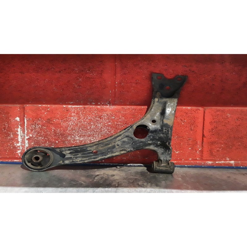 Recambio de brazo susp. inferior delantero derecho para toyota corolla (e12)  | 0.02 - 0.07  | 0.02 - 0.07 referencia OEM IAM   
