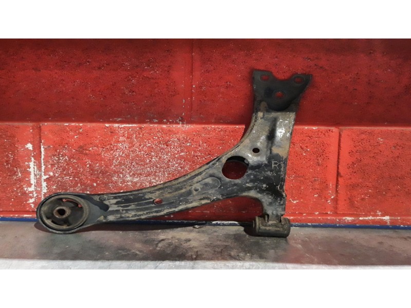 Recambio de brazo susp. inferior delantero derecho para toyota corolla (e12)  | 0.02 - 0.07  | 0.02 - 0.07 referencia OEM IAM   