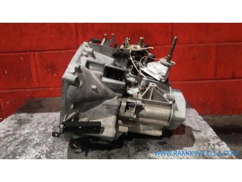 Recambio de caja cambios para peugeot 406 berlina (s1/s2) srdt | 10.98 - 12.04 srdt | 10.98 - 12.04 referencia OEM IAM 20LM22  