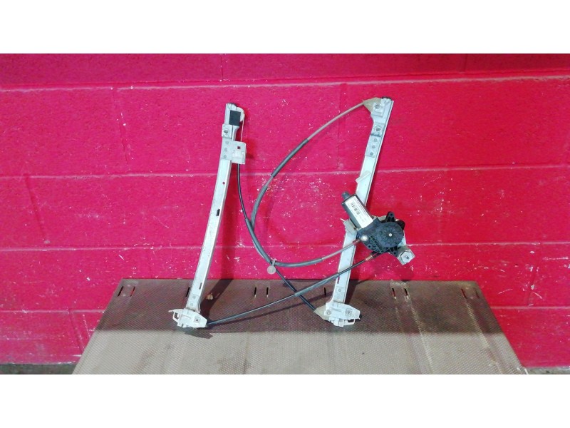 Recambio de elevalunas delantero derecho para citroen xsara berlina 1.6 | 0.97 - ... 1.6 | 0.97 - ... referencia OEM IAM   