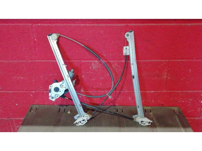 Recambio de elevalunas delantero derecho para citroen xsara berlina 1.6 | 0.97 - ... 1.6 | 0.97 - ... referencia OEM IAM   