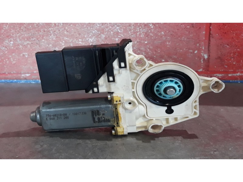 Recambio de motor elevalunas trasero izquierdo para seat altea xl (5p5) stylance / style referencia OEM IAM 1K0959703M 995914334