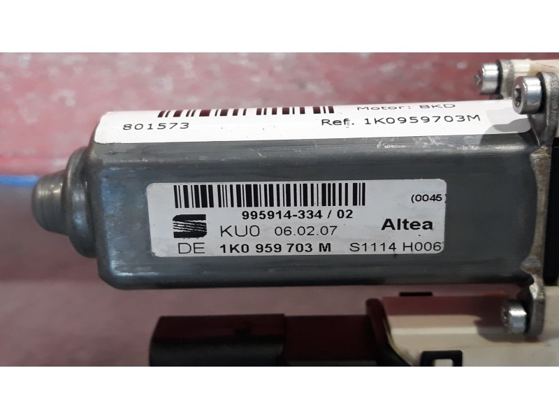 Recambio de motor elevalunas trasero izquierdo para seat altea xl (5p5) stylance / style referencia OEM IAM 1K0959703M 995914334