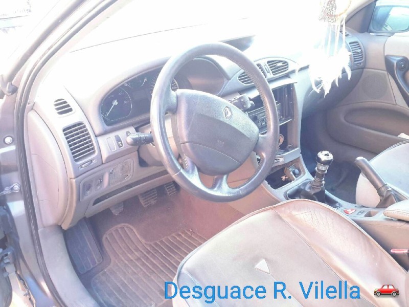 renault laguna ii (bg0) authentique | 0.01 - ... del año 2001 renault laguna ii (bg0) authentique | 0.01 - ... del año 2001