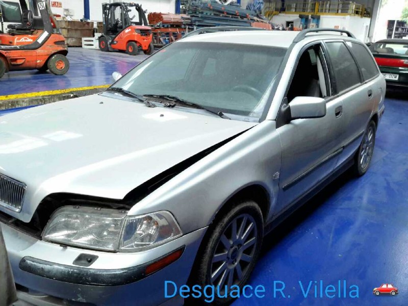volvo v40 familiar 1.9 d+ (85kw) | 04.00 - 12.05 del año 2001 volvo v40 familiar 1.9 d+ (85kw) | 04.00 - 12.05 del año 2001