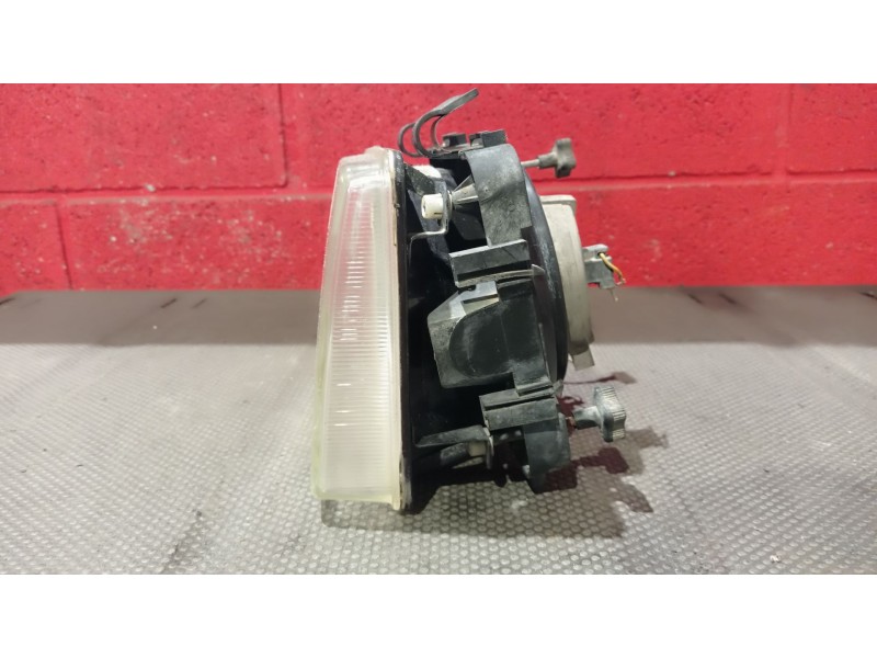 Recambio de faro izquierdo para opel corsa 1.2i 16v top referencia OEM IAM   