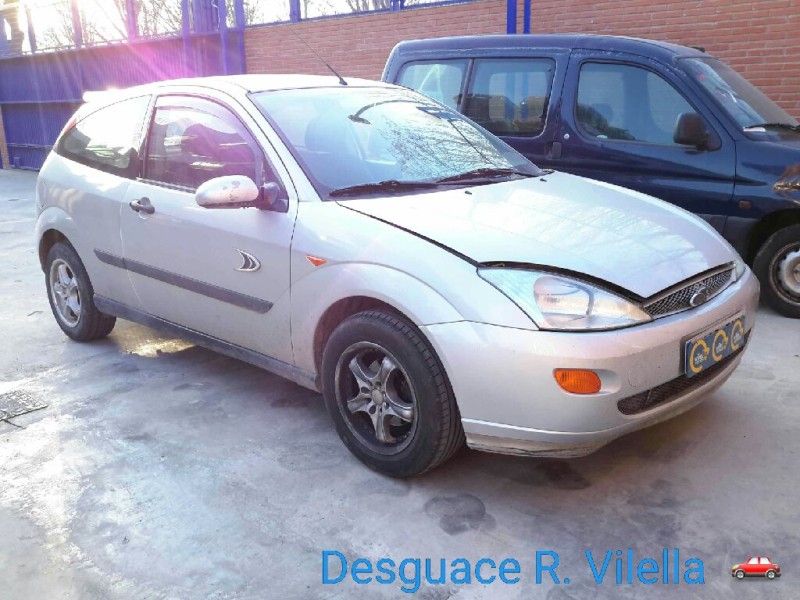 ford focus berlina (cak) trend | 08.98 - 12.04 del año 2001 ford focus berlina (cak) trend | 08.98 - 12.04 del año 2001