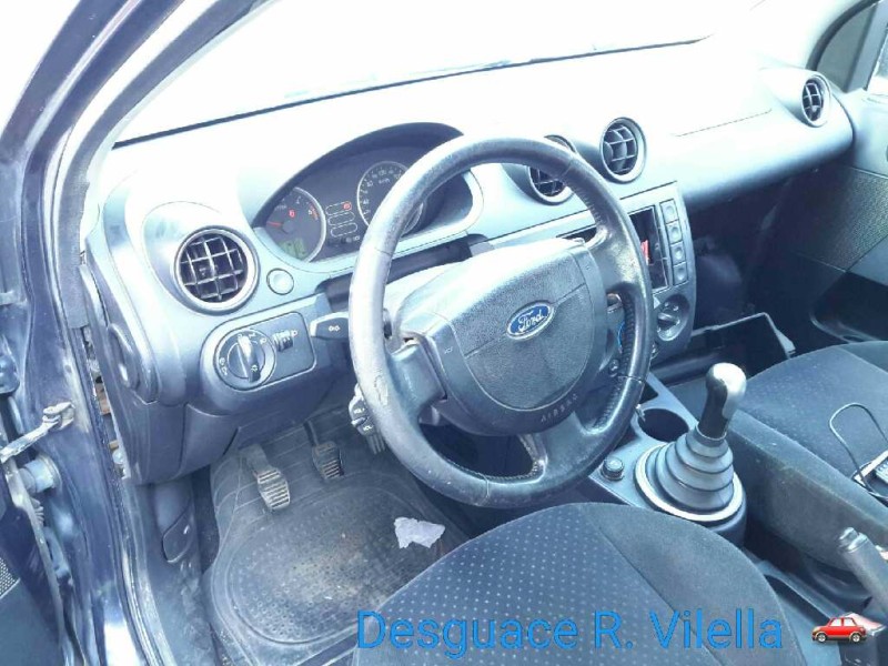 ford fiesta (cbk) ambiente | 11.01 - 12.08 del año 2004 ford fiesta (cbk) ambiente | 11.01 - 12.08 del año 2004