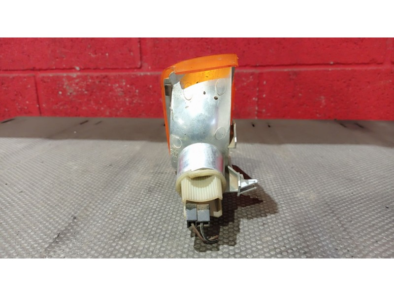 Recambio de piloto delantero izquierdo para opel corsa 1.2i 16v top referencia OEM IAM   