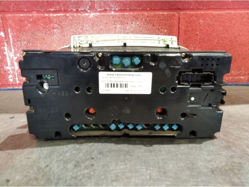 Recambio de cuadro instrumentos para seat cordoba berlina (6k2) 1.9 tdi | 0.93 - 0.99 1.9 tdi | 0.93 - 0.99 referencia OEM IAM 8