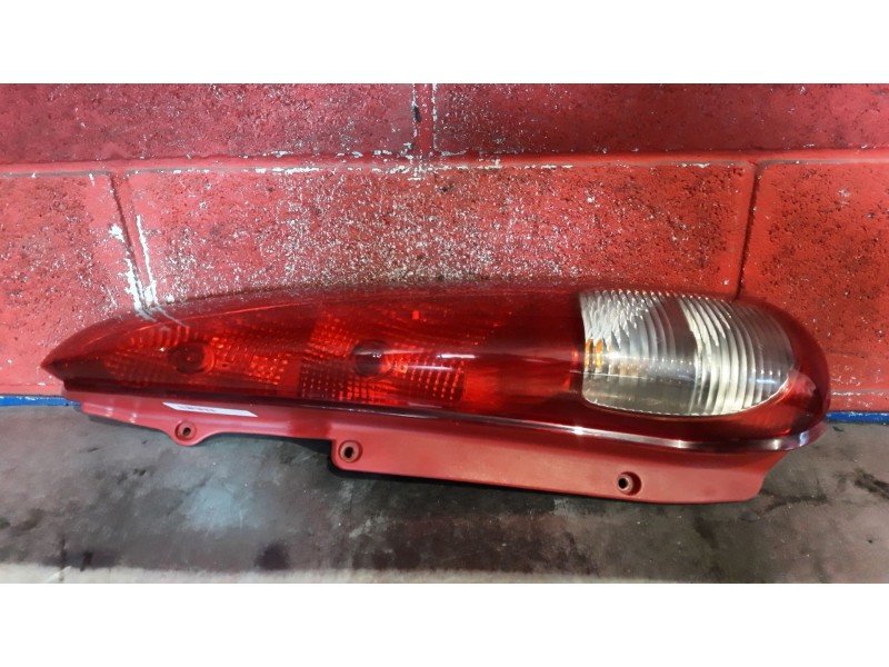 Recambio de piloto trasero derecho para chevrolet tacuma 1.6 cat | 0.05 - 0.09 1.6 cat | 0.05 - 0.09 referencia OEM IAM   