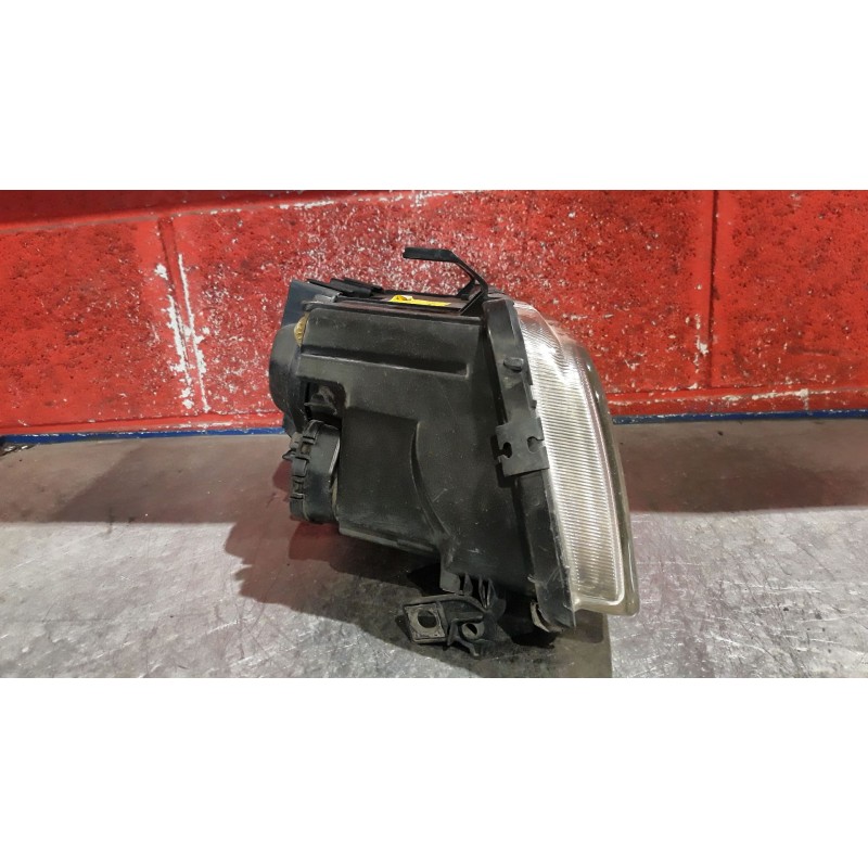 Recambio de faro izquierdo para audi a4 berlina (b5)  | 0.94 - 0.99  | 0.94 - 0.99 referencia OEM IAM BIFARO  