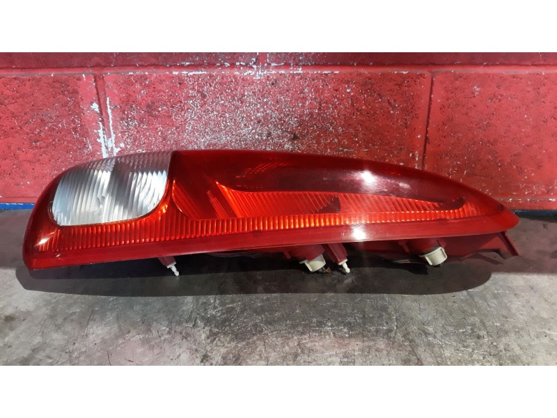 Recambio de piloto trasero derecho para chevrolet tacuma 1.6 cat | 0.05 - 0.09 1.6 cat | 0.05 - 0.09 referencia OEM IAM   