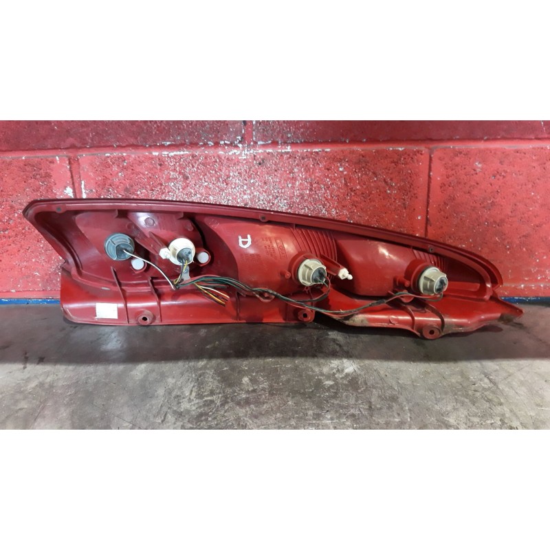 Recambio de piloto trasero derecho para chevrolet tacuma 1.6 cat | 0.05 - 0.09 1.6 cat | 0.05 - 0.09 referencia OEM IAM   