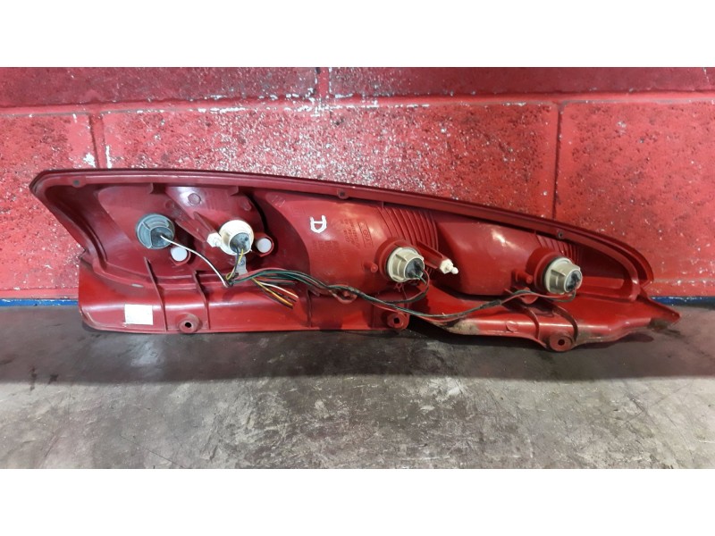 Recambio de piloto trasero derecho para chevrolet tacuma 1.6 cat | 0.05 - 0.09 1.6 cat | 0.05 - 0.09 referencia OEM IAM   