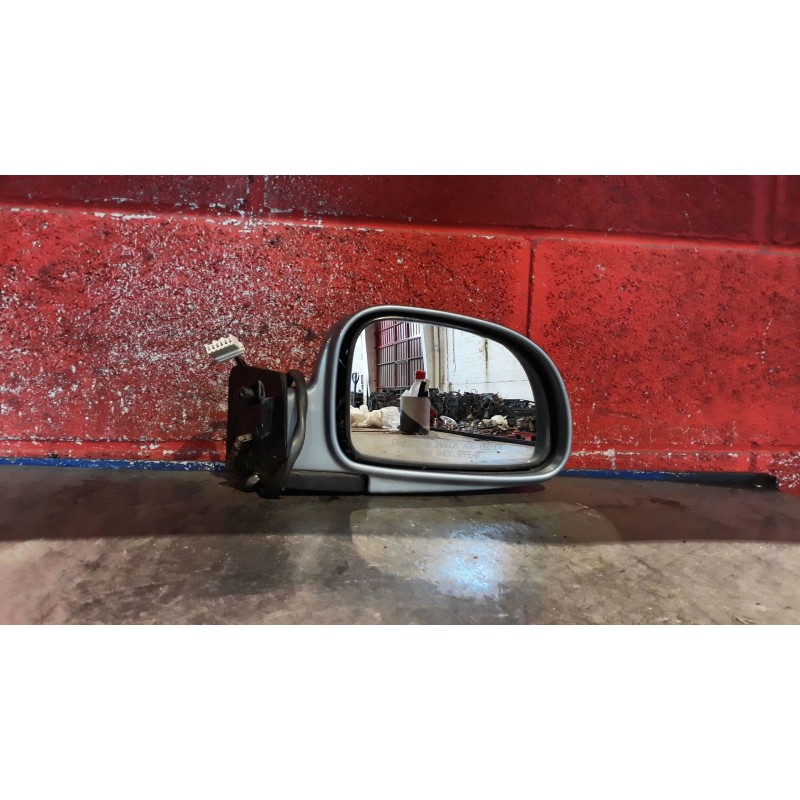 Recambio de retrovisor derecho para chevrolet tacuma 1.6 cat | 0.05 - 0.09 1.6 cat | 0.05 - 0.09 referencia OEM IAM ELECTRIC  