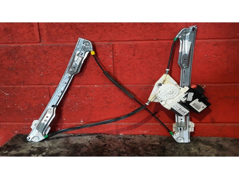 Recambio de elevalu. delan. derecho para citroen c5 berlina 2.0 hdi 90 sx/sx automático | 01.03 - ... 2.0 hdi 90 sx/sx automátic