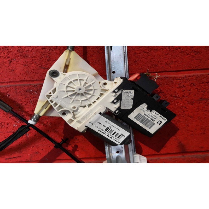 Recambio de elevalu. delan. derecho para citroen c5 berlina 2.0 hdi 90 sx/sx automático | 01.03 - ... 2.0 hdi 90 sx/sx automátic