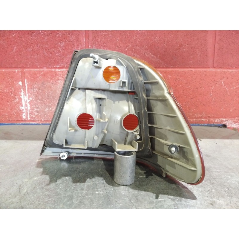 Recambio de piloto trasero izquierdo para bmw serie 3 berlina (e46) 320d | 04.98 - 12.01 320d | 04.98 - 12.01 referencia OEM IAM
