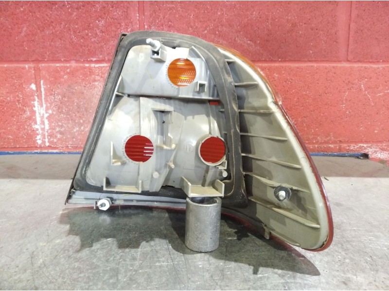 Recambio de piloto trasero izquierdo para bmw serie 3 berlina (e46) 320d | 04.98 - 12.01 320d | 04.98 - 12.01 referencia OEM IAM