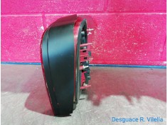 Recambio de piloto trasero izquierdo para volkswagen polo berlina (6n2) 1.4 | 0.99 - ... 1.4 | 0.99 - ... referencia OEM IAM    2