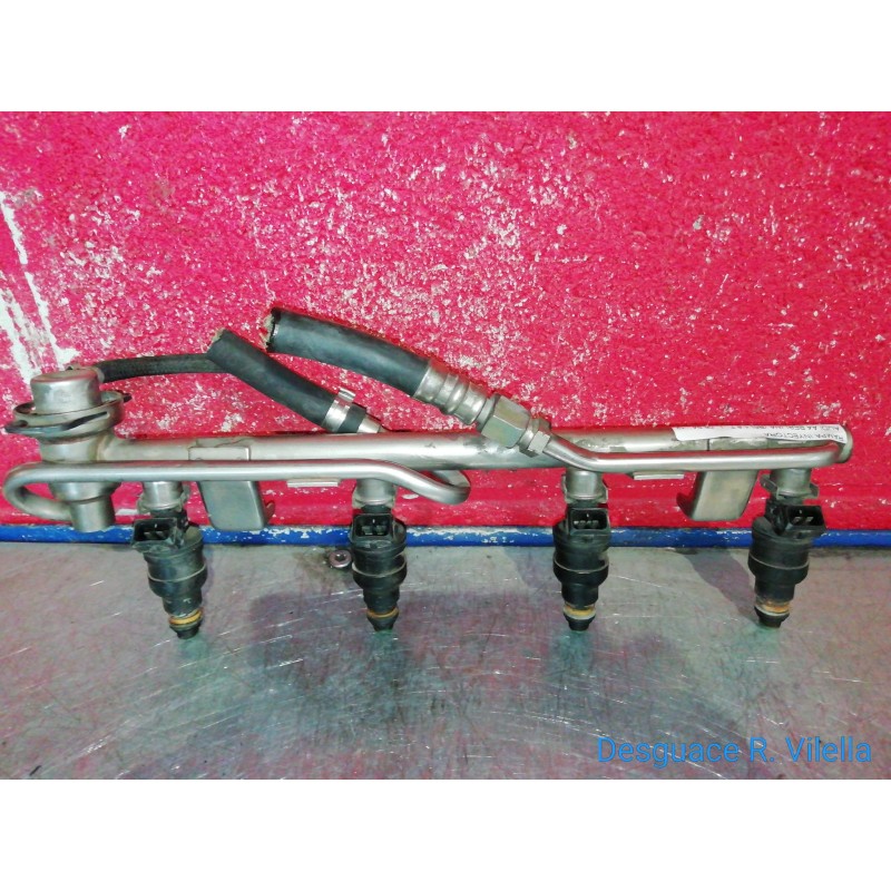 Recambio de rampa inyectora para audi a4 berlina (b5) 1.8 t | 08.94 - 12.99 1.8 t | 08.94 - 12.99 referencia OEM IAM 058133681  