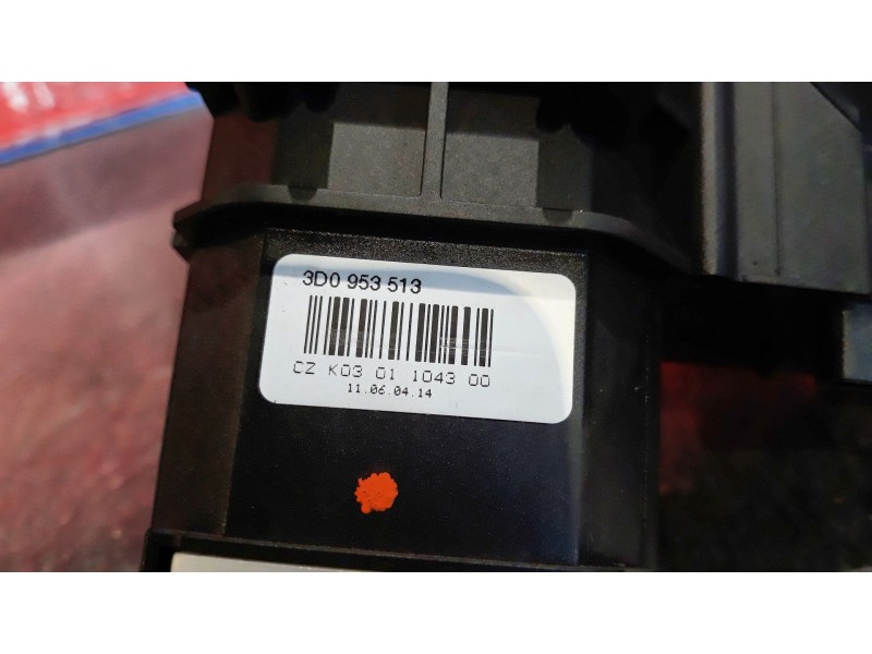 Recambio de mando intermitentes para volkswagen touareg (7la) tdi v10 | 11.02 - 12.06 referencia OEM IAM 3D0953513   Recambio de mando intermitentes para volkswagen touareg (7la) tdi v10 | 11.02 - 12.06 referencia OEM IAM 3D0953513