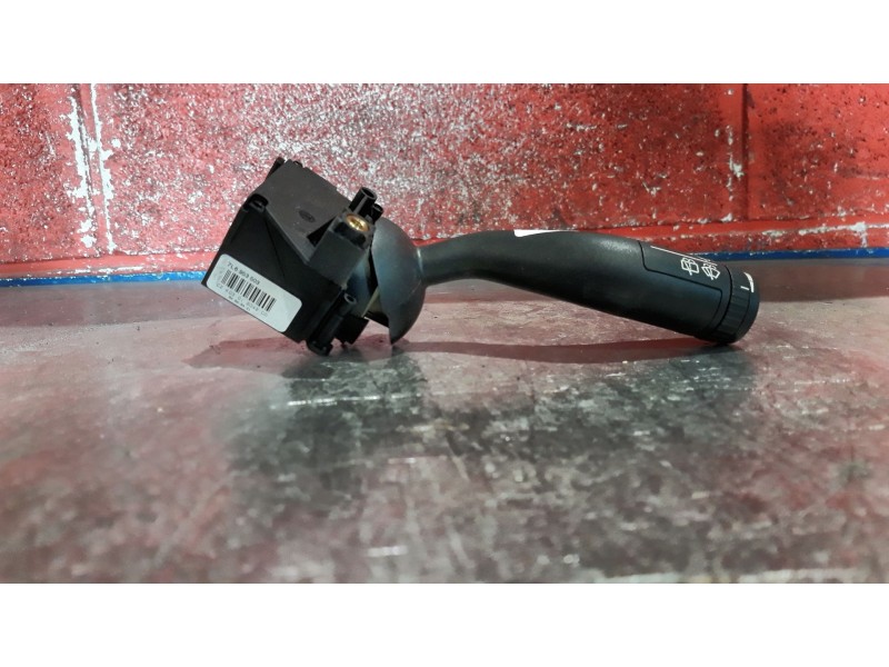 Recambio de mando limpia para volkswagen touareg (7la) tdi v10 | 11.02 - 12.06 referencia OEM IAM 7L6953503   Recambio de mando limpia para volkswagen touareg (7la) tdi v10 | 11.02 - 12.06 referencia OEM IAM 7L6953503