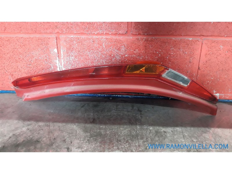 Recambio de piloto trasero derecho para fiat punto berlina (188) 1.9 d (i) | 08.99 - 12.02 1.9 d (i) | 08.99 - 12.02 referencia 