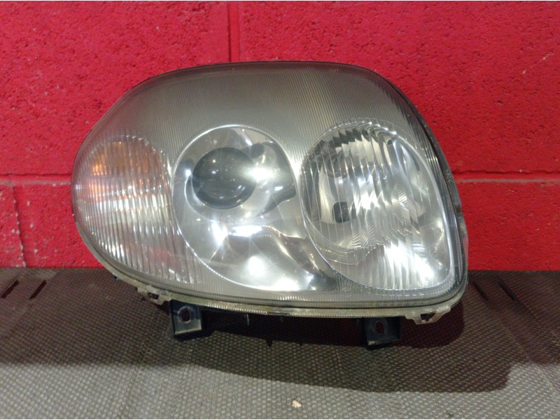 Recambio de faro derecho para renault clio 1.2 referencia OEM IAM   