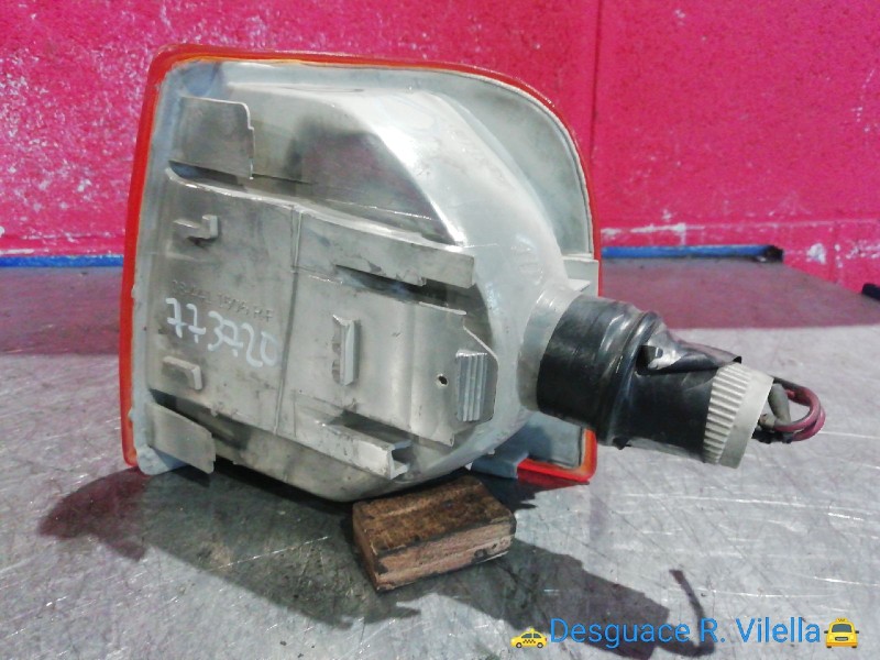 Recambio de piloto delan. derecho para audi 100 berlina (443) básico | 0.82 - ... referencia OEM IAM    Recambio de piloto delan. derecho para audi 100 berlina (443) básico | 0.82 - ... referencia OEM IAM