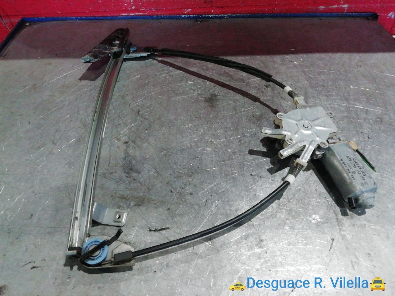 Recambio de elevalu. delan. derecho para audi 100 berlina (443) básico | 0.82 - ... referencia OEM IAM   