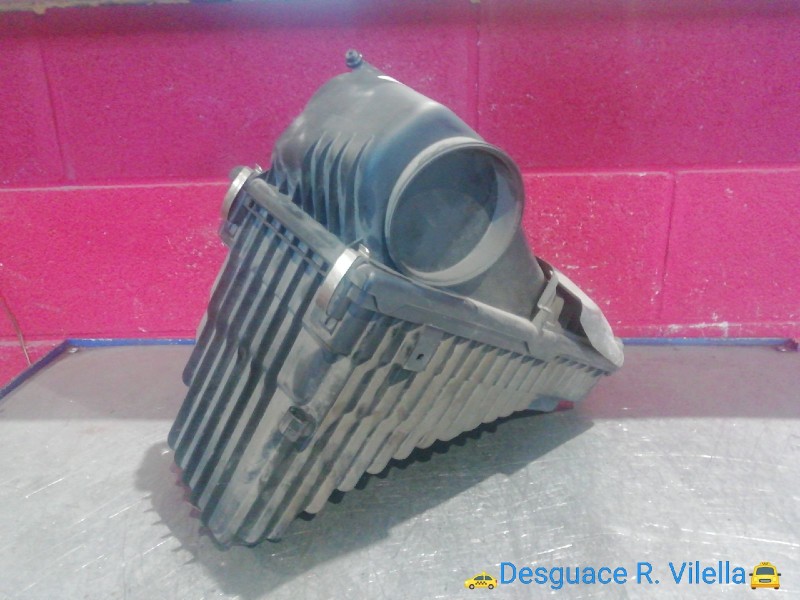 Recambio de filtro aire para volkswagen touareg (7la) tdi v10 | 11.02 - 12.06 referencia OEM IAM    Recambio de filtro aire para volkswagen touareg (7la) tdi v10 | 11.02 - 12.06 referencia OEM IAM