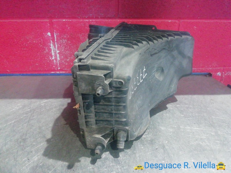 Recambio de filtro aire para volkswagen touareg (7la) tdi v10 | 11.02 - 12.06 referencia OEM IAM    Recambio de filtro aire para volkswagen touareg (7la) tdi v10 | 11.02 - 12.06 referencia OEM IAM