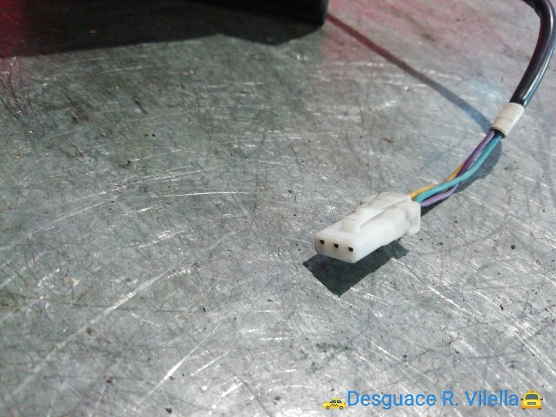 Recambio de retrovisor derecho para nissan serena (c23m) 2.0 cat | 0.92 - 0.02 2.0 cat | 0.92 - 0.02 referencia OEM IAM   