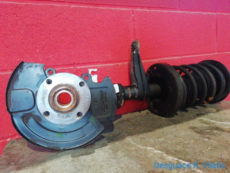 Recambio de mangueta delantero derecha para audi 100 berlina (443) básico | 0.82 - ... referencia OEM IAM   