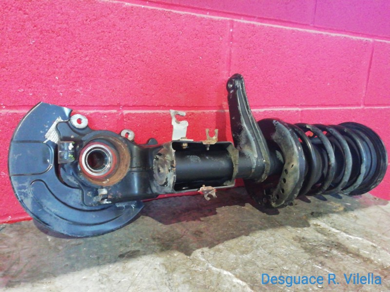 Recambio de mangueta delantero izquierda para audi 100 berlina (443) básico | 0.82 - ... referencia OEM IAM   