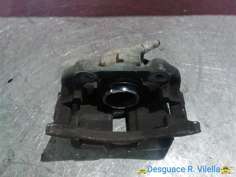 Recambio de pinza freno delan. derecha para audi 100 berlina (443) básico | 0.82 - ... referencia OEM IAM    Recambio de pinza freno delan. derecha para audi 100 berlina (443) básico | 0.82 - ... referencia OEM IAM