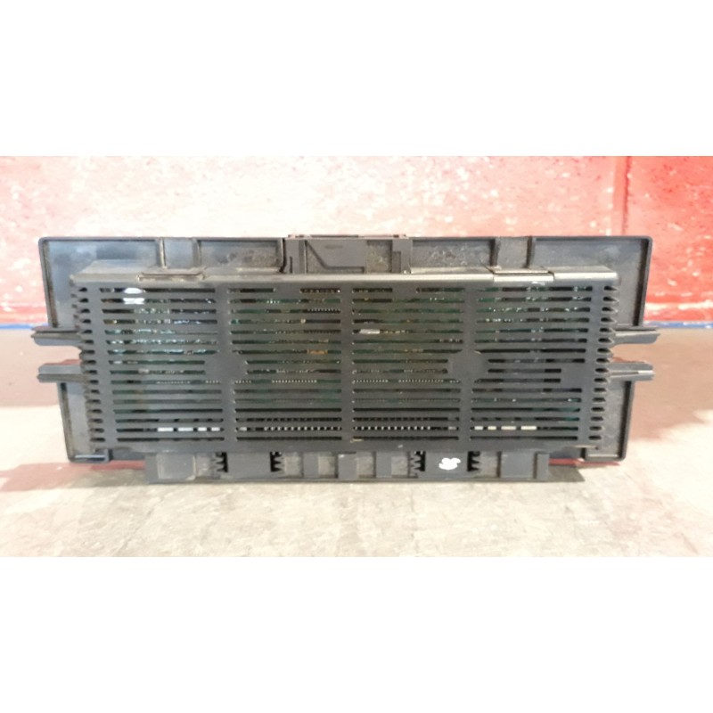 Recambio de centralita luces para bmw serie 1 berlina (e81/e87)  | 0.04 - ...  | 0.04 - ... referencia OEM IAM 6135698799401 239