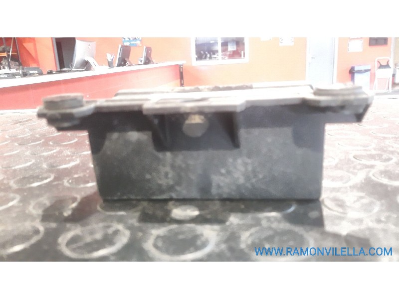 Recambio de caja precalentamiento para renault laguna laguna 2.2 d rn referencia OEM IAM 7700863626  