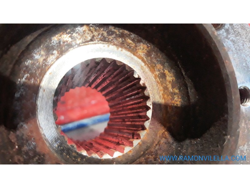 Recambio de mangueta delantero derecha para renault trafic combi (ab 4.01) 2.5 dci diesel cat | 0.01 - ... 2.5 dci diesel cat | 