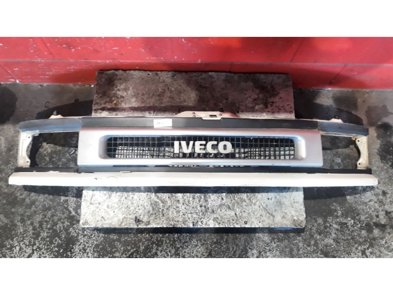 Recambio de panel frontal para iveco daily chasis- cabina (1999 =>)  | ... daily chasis- cabina (1999 =>)  | ... referencia OEM 