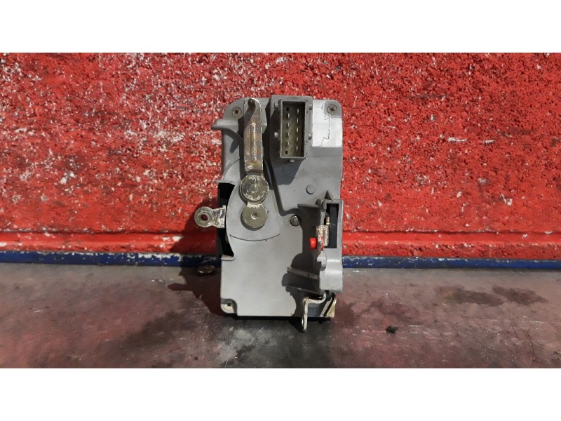 Recambio de cerra. puer. delantero derecha para fiat scudo (222)  | 0.95 - ...  | 0.95 - ... referencia OEM IAM    Recambio de cerra. puer. delantero derecha para fiat scudo (222)  | 0.95 - ...  | 0.95 - ... referencia OEM IAM